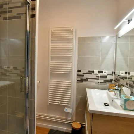 Apartamento Le 44 - T2 Renove Moderne Et Confortable En Centre-ville *